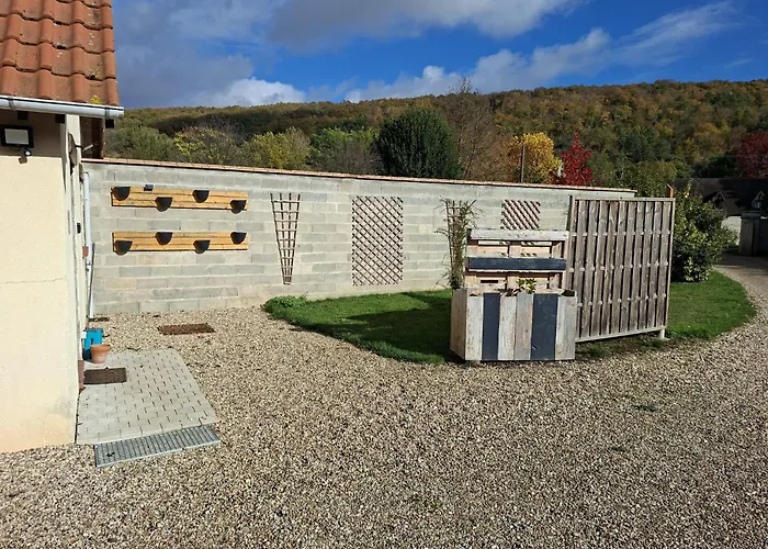 Апартаменты Cozy Heudreville-sur-Eure